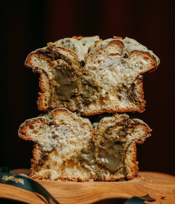 Cozonac royal cu fistic